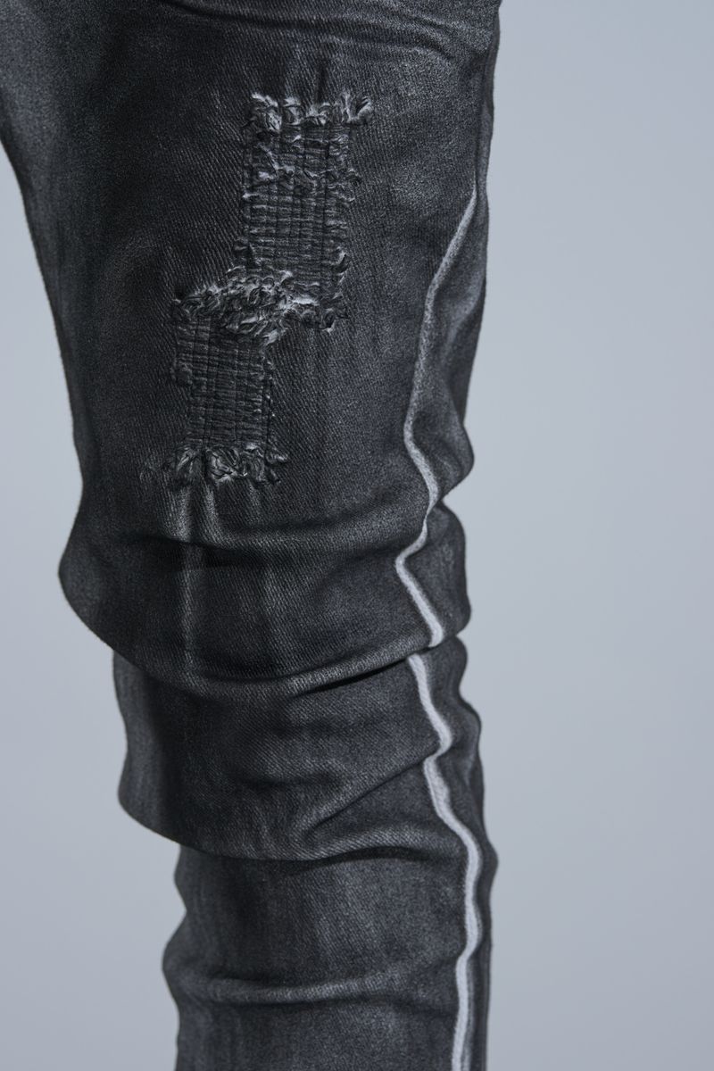 "WASHED AWAY" SKINNY DENIM (BLACK)