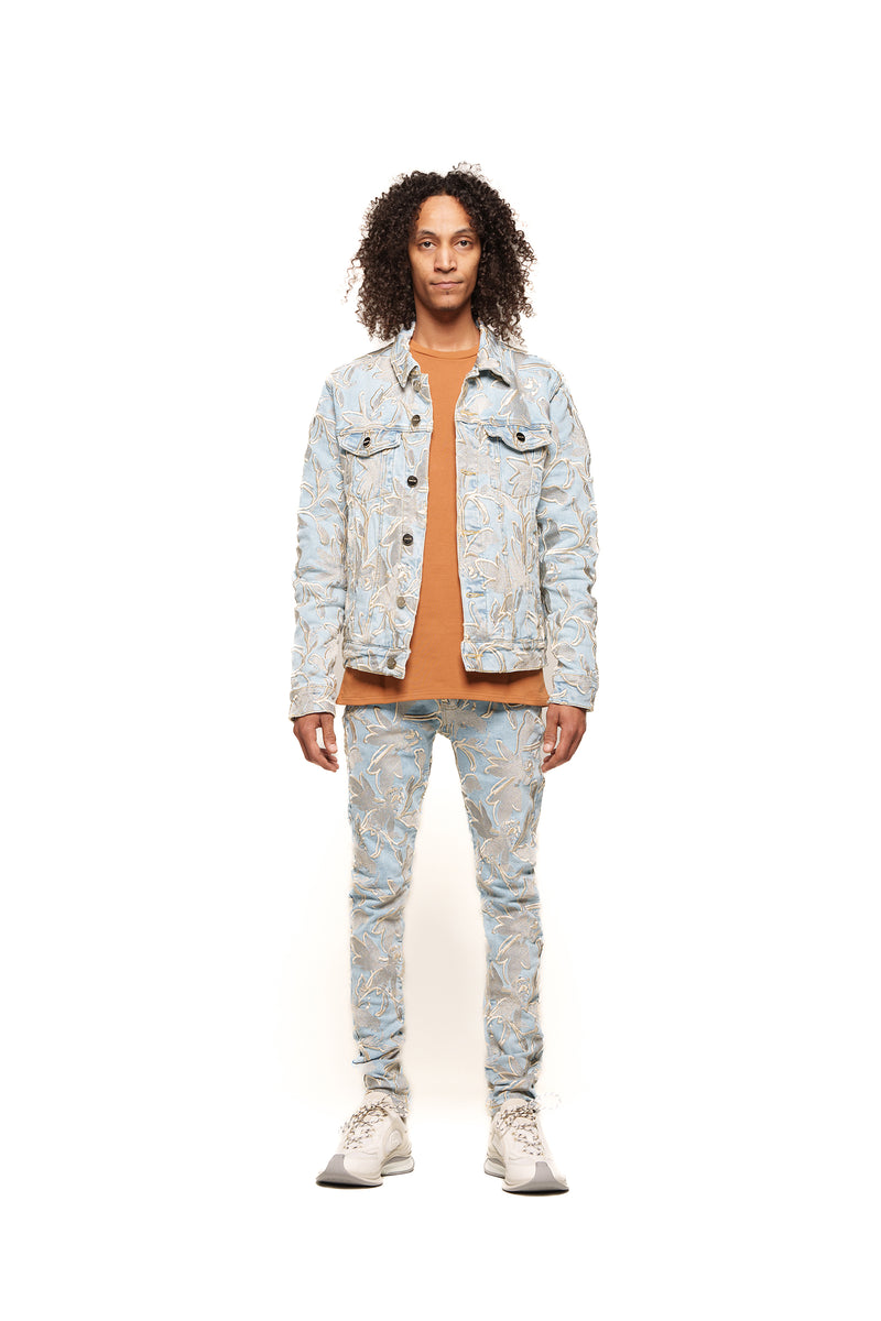 "DREAMS BLOSSOMING" DENIM JACKET (LIGHT BLUE)