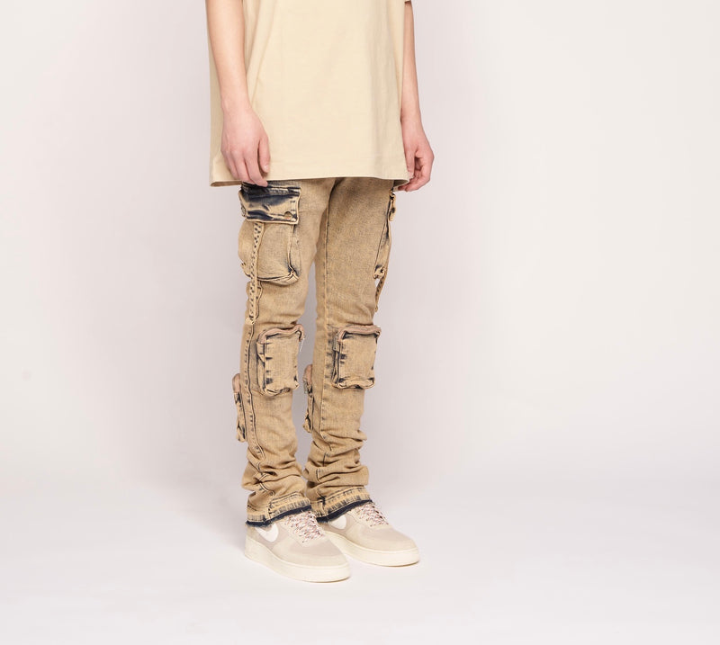 "NEVER LOOK BACK" CARGO FLARE STACK DENIM